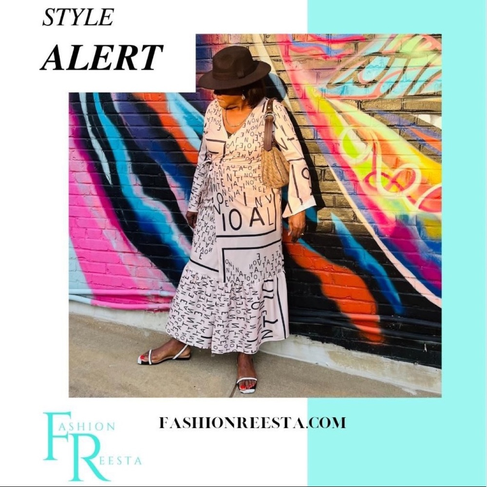 Elegant Duster / Wrap Dress: XL